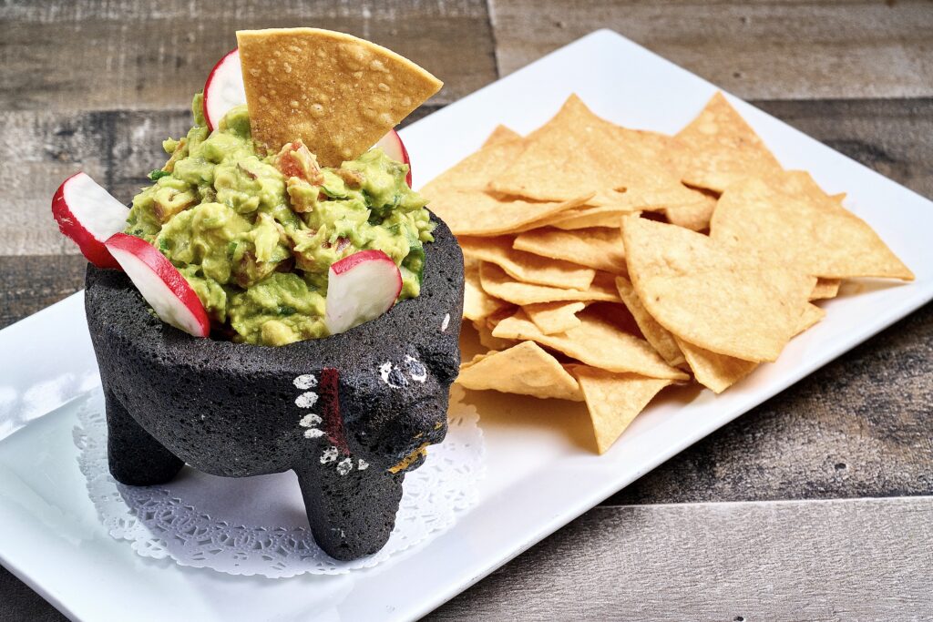 35 GUACAMOLE N CHIPS